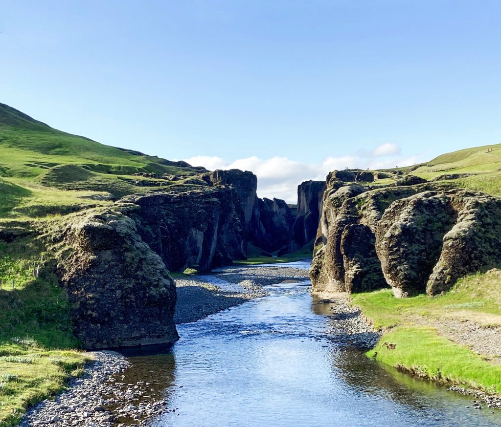  Kanion Fjaðrárgljúfur widok