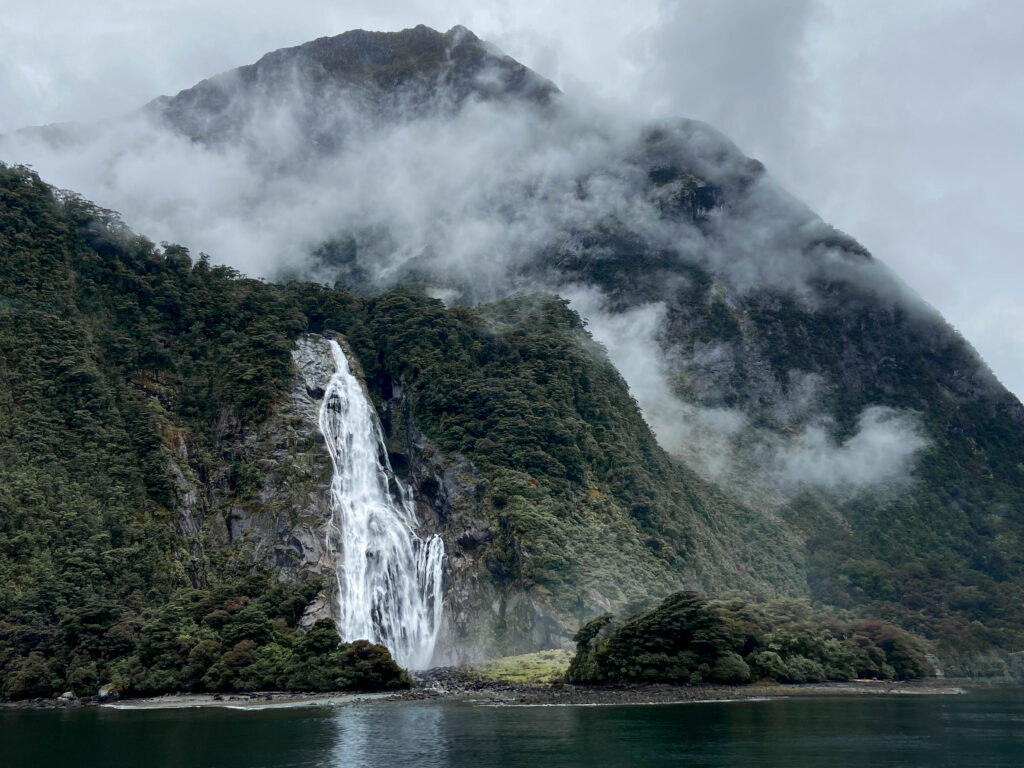  Lady bowen waterfall nowa zelandia